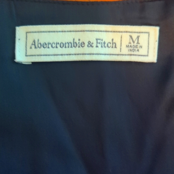 Abercrombie & Fitch Button Down Tie Front Shirt - Picture 4 of 4